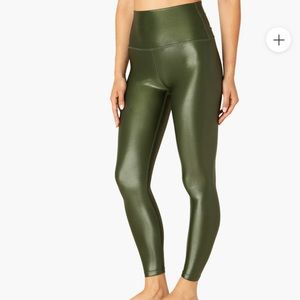Beyond Yoga High Waisted Sportgloss 7/8 Yoga Leggings Eden green size small